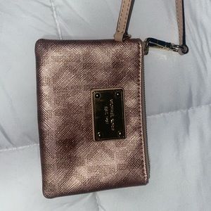 Rose gold Michael kors wristlet wallet